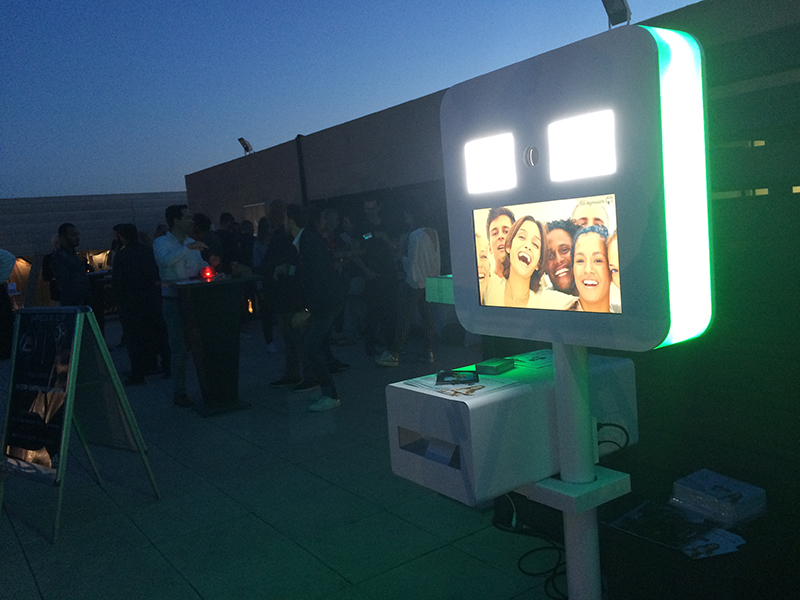 Borne-selfie-pays-salonais