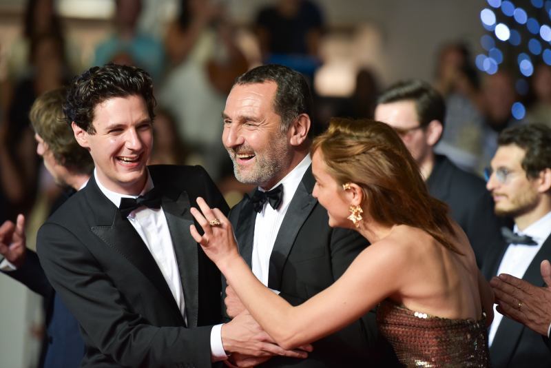 Vincent Lacoste, Gilles Lellouche et Anaïs Demoustier, Cannes 2022.